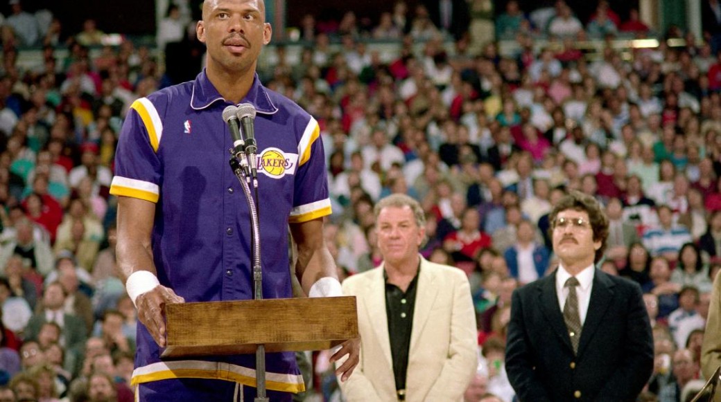 Kareem Abdul Jabbar of the Los Angeles Lakers addresses the crowd during a game played on March 23, 1989 at Arco Arena in Sacramento, California.