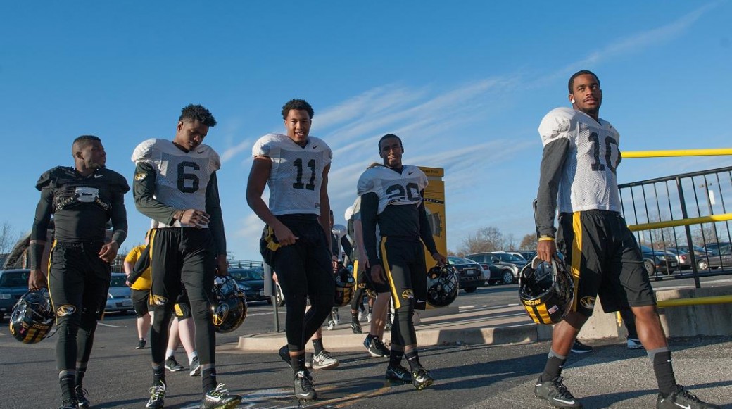 Kareem Abdul-Jabbar - University of Missouri U. Missouri Campus Back To Work One Day After President And Chancellor Resign Resigns As Protests Grow over Racism